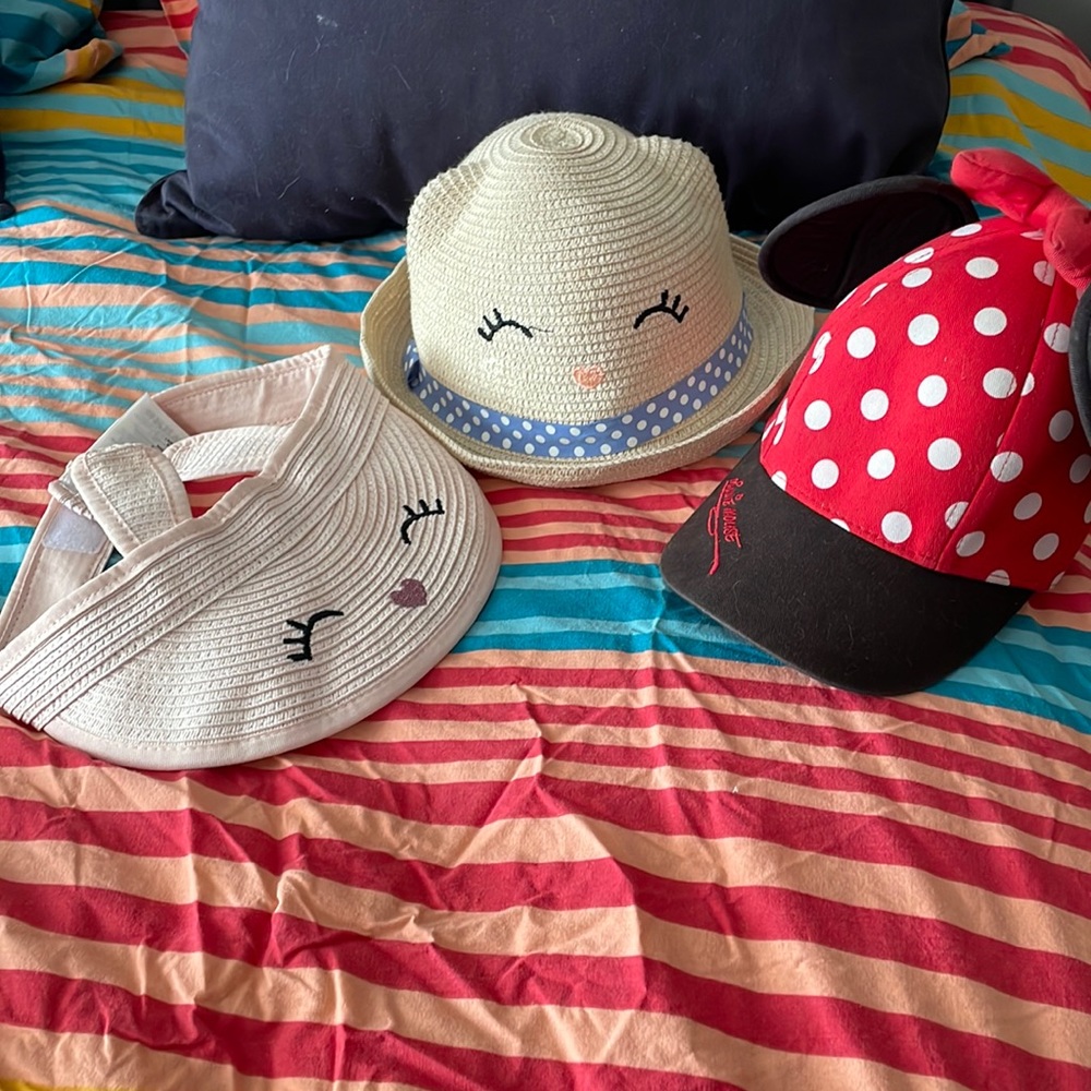 Mini mouse.  3 girls hats.  Size 4-8 years